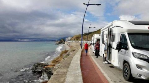 Covid-19. Les mauvais comportements de certains camping-caristes français au Maroc pointés du doigt par « Le monde du Camping.car »