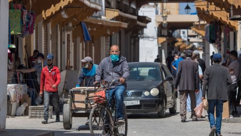 Au Maroc, le non-respect du port de masque de protection affole le compteur des contaminations au Covid-19