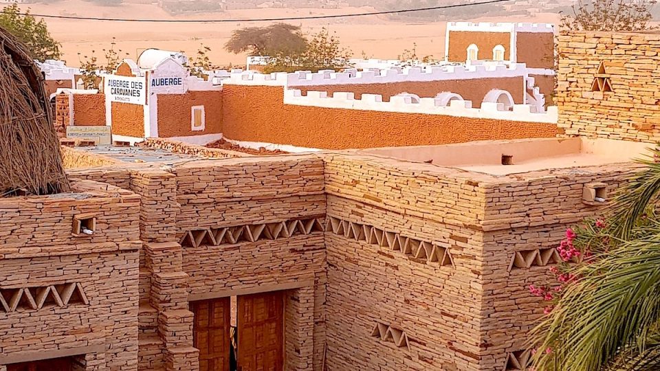 Diplomatie religieuse: le Maroc offre une mosquée à la ville mauritanienne de Chinguitti