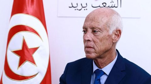 La communauté internationale divisée sur le coup d’éclat du président tunisien Kaïs Saïed