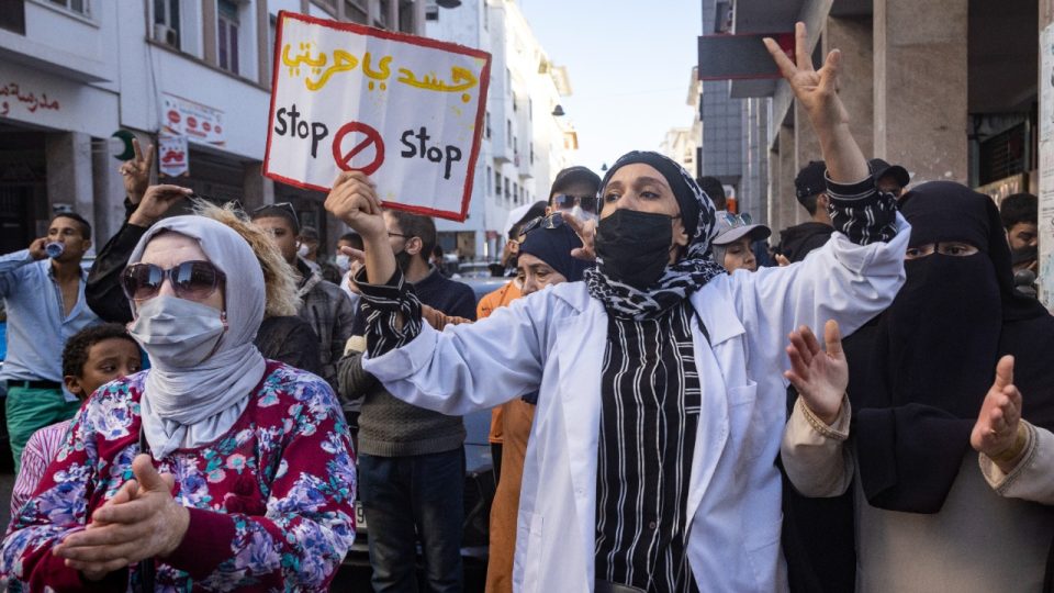 Maroc : Comment les services de renseignement algériens essaient d’infiltrer et de radicaliser le mouvement antivax