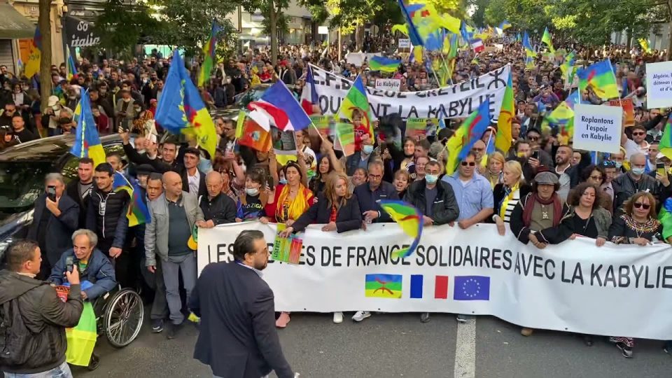 Exclusif. Prochaine rencontre entre le Rassemblement national de Marine Le Pen et les dirigeants du MAK