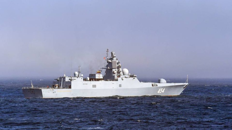 Exclusif. La Chine veut doubler la France et vendre des navires sophistiqués aux forces navales algériennes