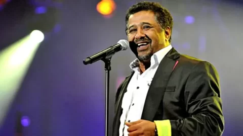 Exclusif. La star du Raï Cheb Khaled et plusieurs artistes algériens refusent de participer à un clip de campagne glorifiant le président Tebboune 